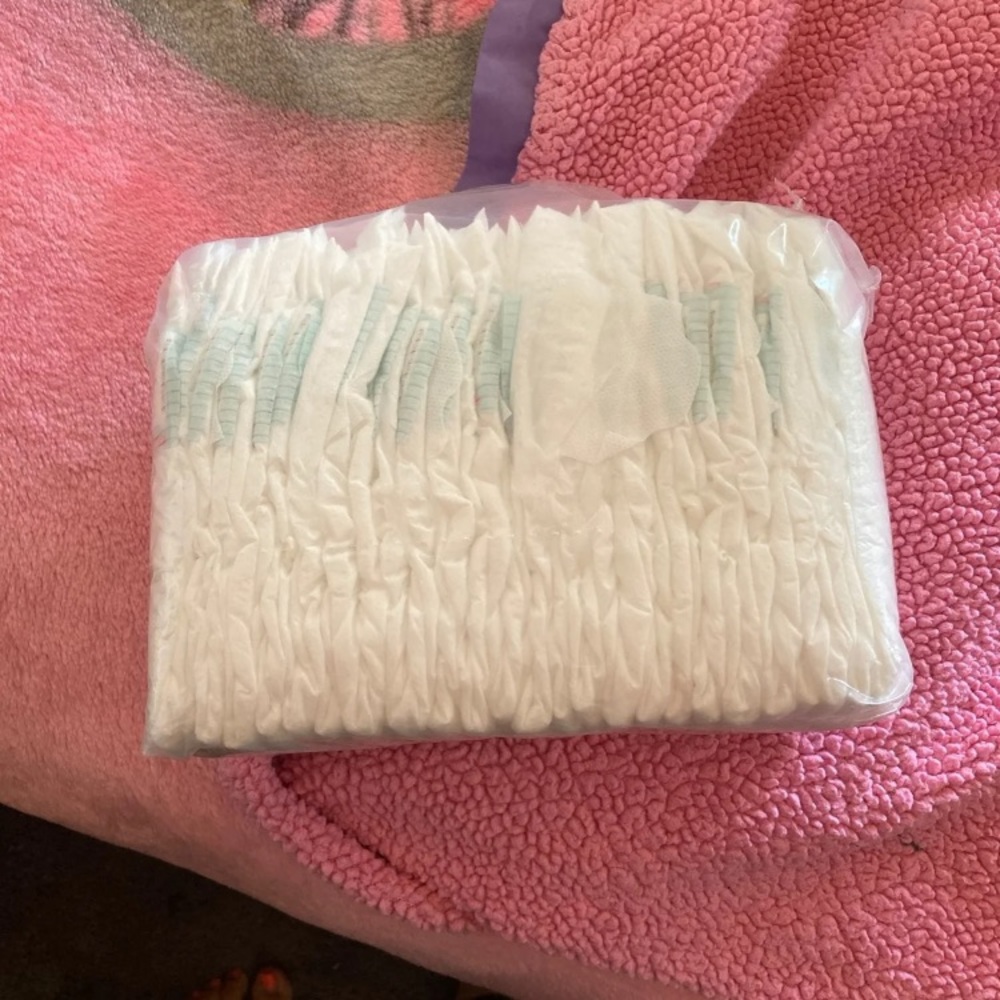 Pamper diapers newborn